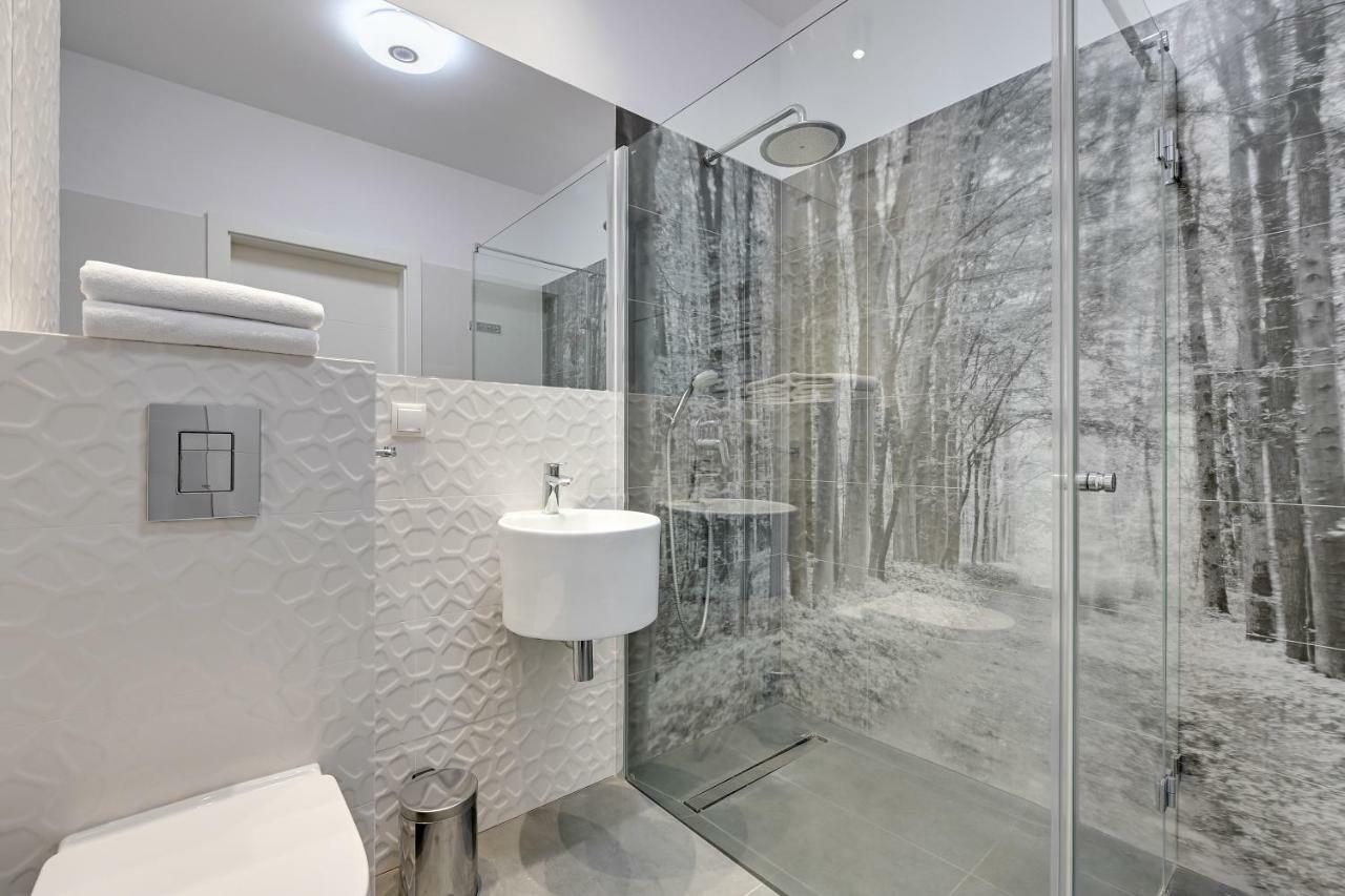 Luxury Long Island Suite グダニスク エクステリア 写真